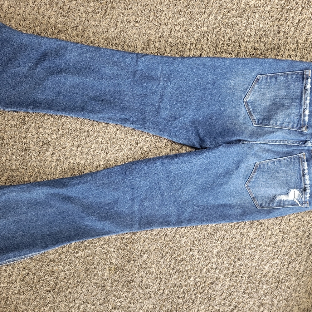 Buckle jeans
